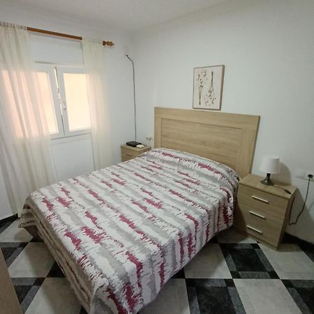 Piso Calidad Precio Junto A La Playa De La Victoria Apartment Cadiz Bagian luar foto